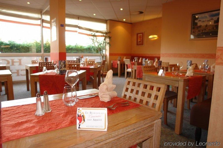 Brit Hotel Tours Sud - Le Cheops Joué-lés-Tours Restaurant foto