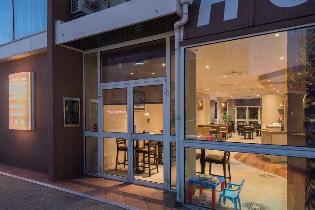 Brit Hotel Tours Sud - Le Cheops Joué-lés-Tours Buitenkant foto