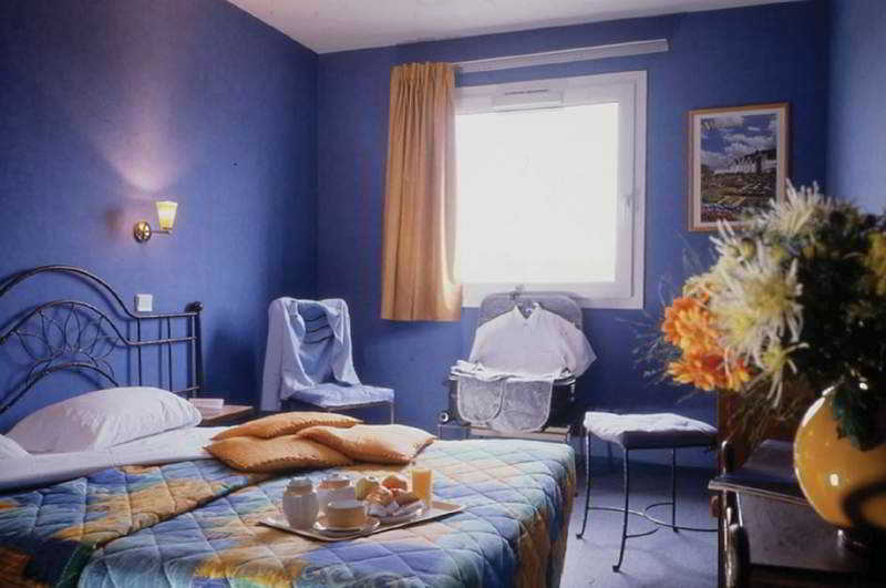 Brit Hotel Tours Sud - Le Cheops Joué-lés-Tours Kamer foto